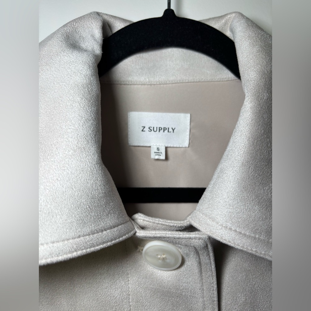 NWOT! Z Supply Dillon Light Beige Faux Suede Button-Front Jacket - Picture 5 of 6
